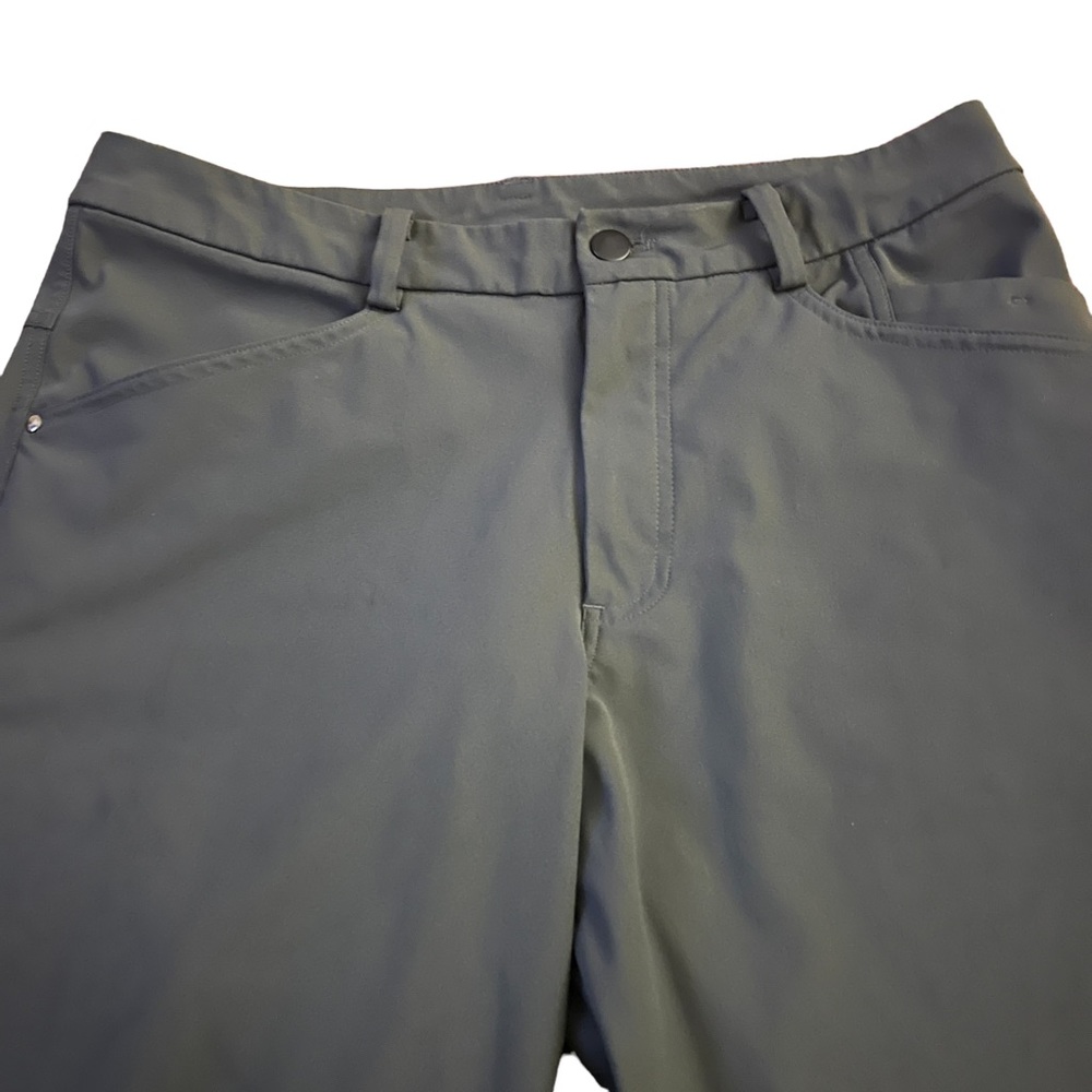 LULULEMON Men’s Pants 5 Pocket Stretch Fabric Logo Size 32 - Picture 3 of 7